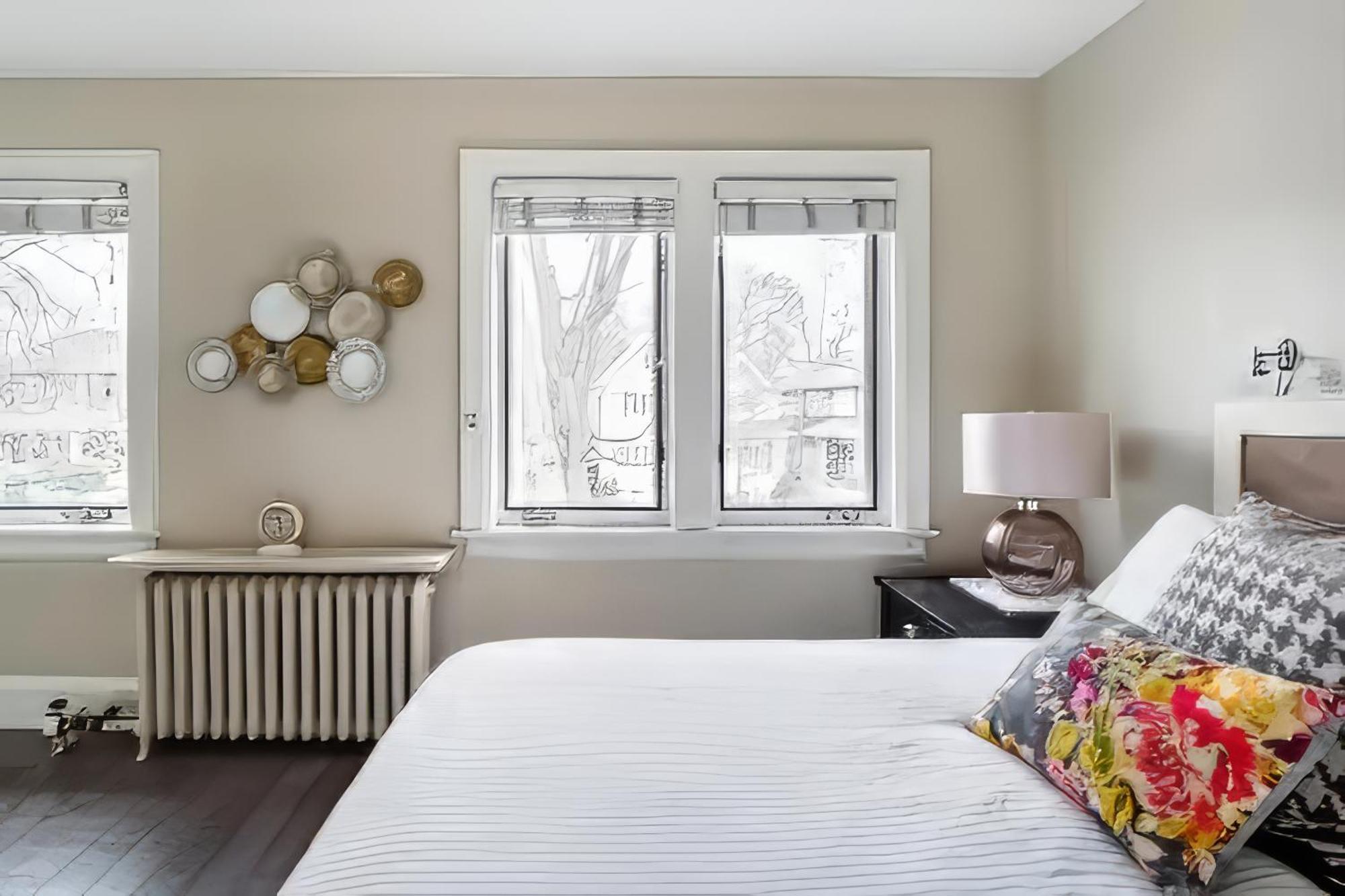 Double Bedroom On Up Or 3 Bedrooms In Basement Near Eglinton Subway Station Toronto Exteriér fotografie